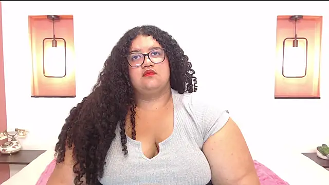 Miley Collins online show from 11, 3, 2025