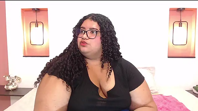 Miley Collins online show from 1, 3, 2025