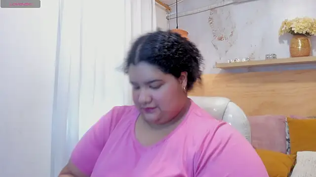 Miley Collins online show from 30, 10, 2025