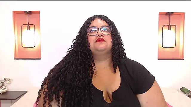 Miley Collins online show from 12, 3, 2025