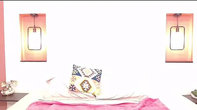 Miley Collins online show from 11, 3, 2025