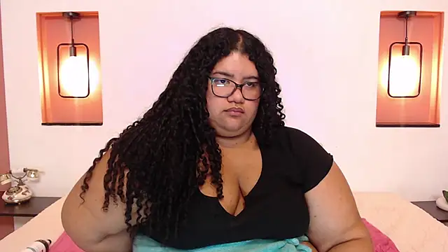 Miley Collins online show from 21, 3, 2025