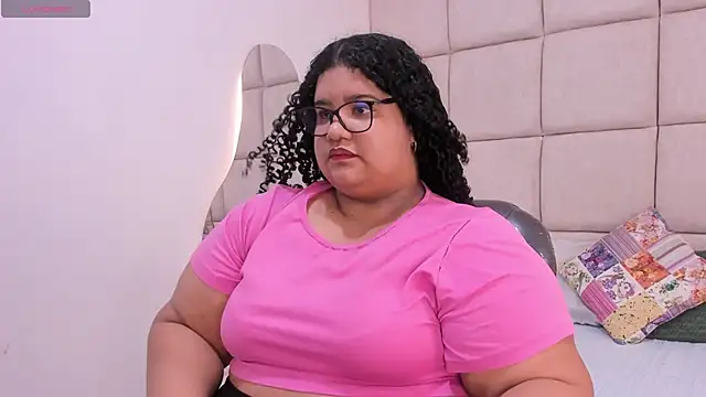 Miley Collins online show from 3, 11, 2025