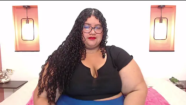 Miley Collins online show from 12, 3, 2025