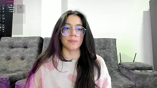 emmadiaz1 online show from 26, 9, 2025