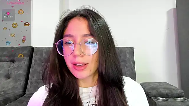 emmadiaz1 online show from 22, 3, 2025