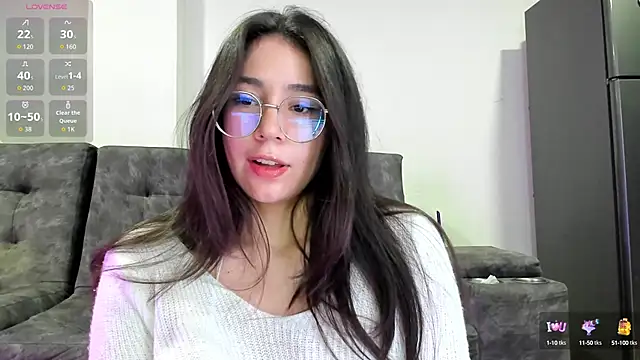 emmadiaz1 online show from 14, 9, 2025