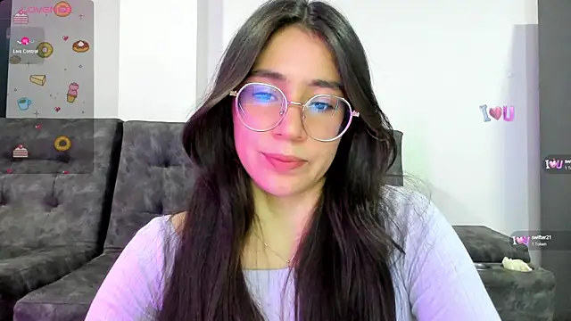 emmadiaz1 online show from 18, 1, 2025