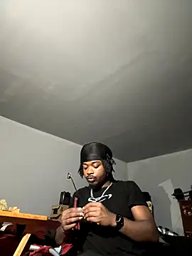 SluttyLyfe4L online show from 9, 1, 2026