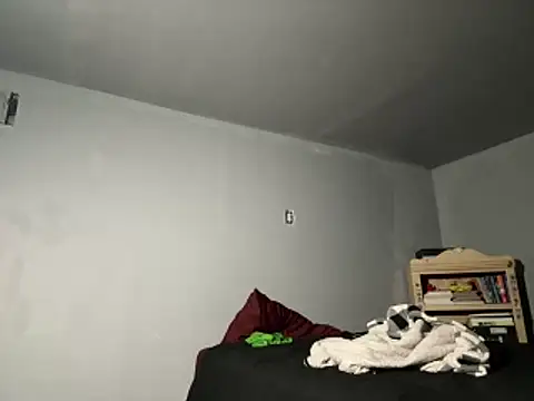 SluttyLyfe4L online show from 1, 4, 2026