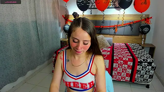 martina lujann online show from 7, 10, 2025