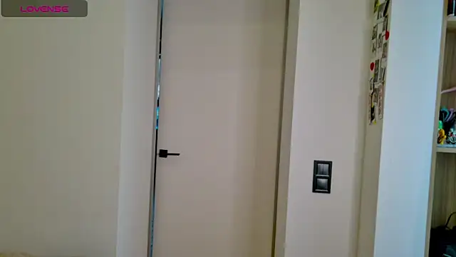 Snapshot of white_King9999 chatting on 17, 2, 2026 white King9999 online show from 17, 2, 2026