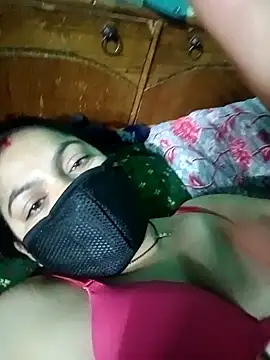 Lustyful Couple online show from 6, 1, 2025