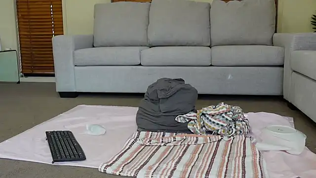 asian pina online show from 10, 9, 2025