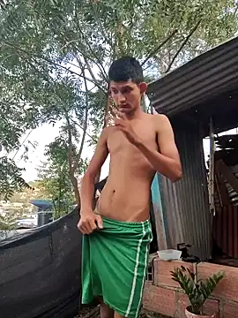 Juan Hotcaliemte online show from 17, 9, 2025