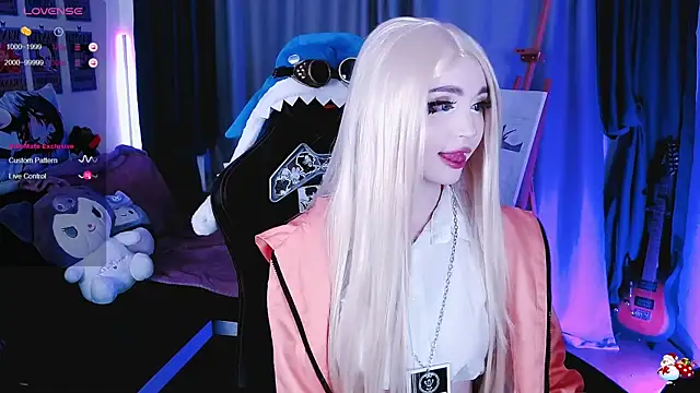  Sparkland  online show from 5, 2, 2025