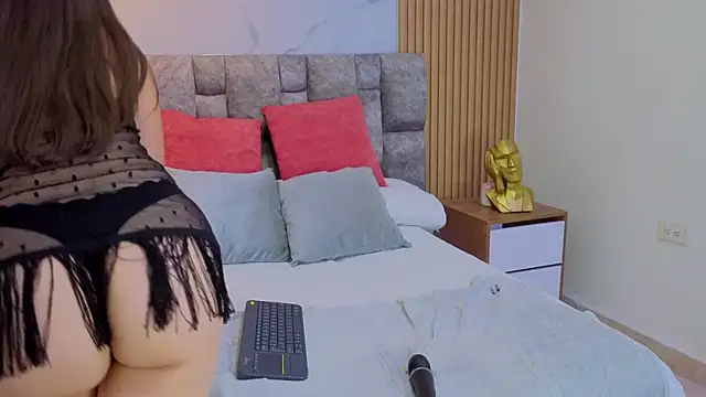 Khalifa fletcher online show from 10, 9, 2025