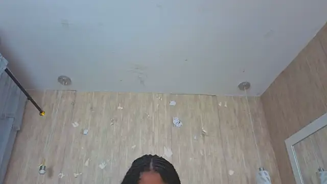 Alexa roussee online show from 5, 1, 2026