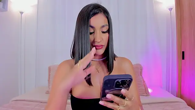 AishaPeyton online show from 9, 5, 2026