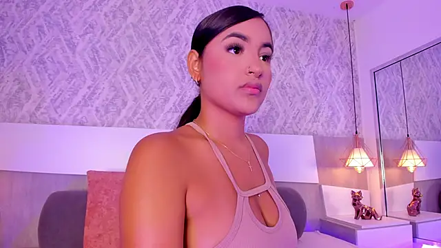 AishaPeyton online show from 6, 10, 2025