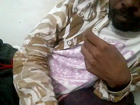 devilsam3327 online show from 15, 11, 2025