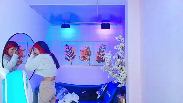 Dafne huges online show from 24, 9, 2025