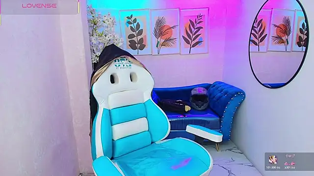 Dafne huges online show from 6, 11, 2025