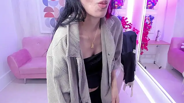 Dafne huges online show from 17, 3, 2025