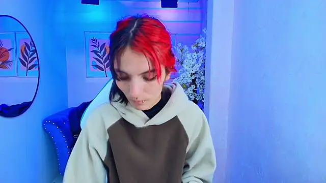 Dafne huges online show from 9, 10, 2025