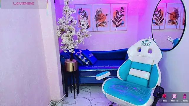 Dafne huges online show from 17, 10, 2025