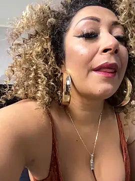 Snapshot of Katti_Barrera chatting on 25, 10, 2025 Katti Barrera online show from 25, 10, 2025