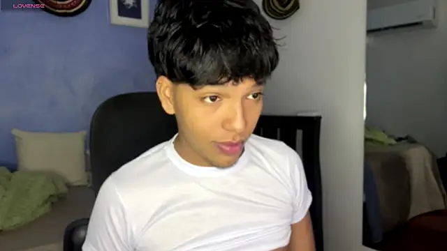 Xander bonnet1 online show from 16, 9, 2025