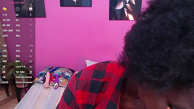 petitelittleebony online show from 25, 2, 2025