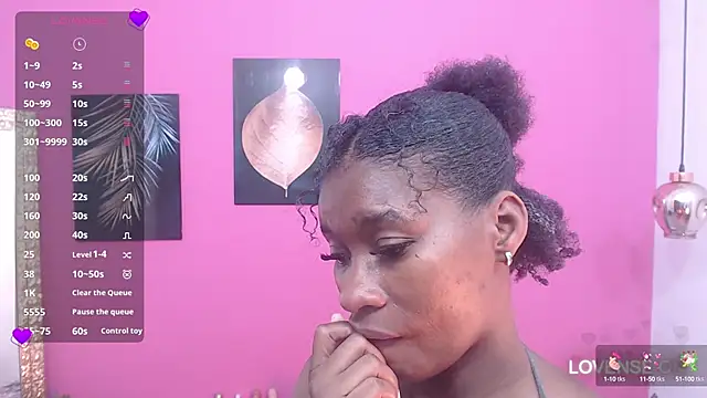 petitelittleebony online show from 6, 3, 2025