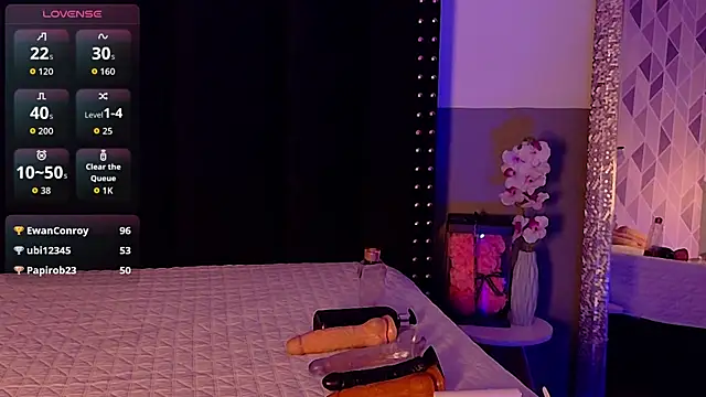 petitelittleebony online show from 24, 4, 2026