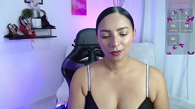 Emmi Cam online show from 14, 5, 2026