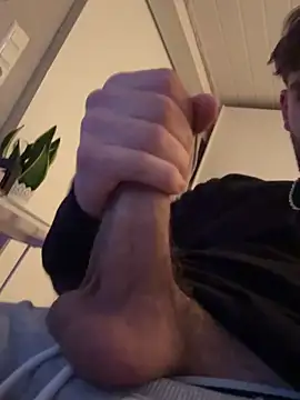 JuNIs  online show from 21, 10, 2025