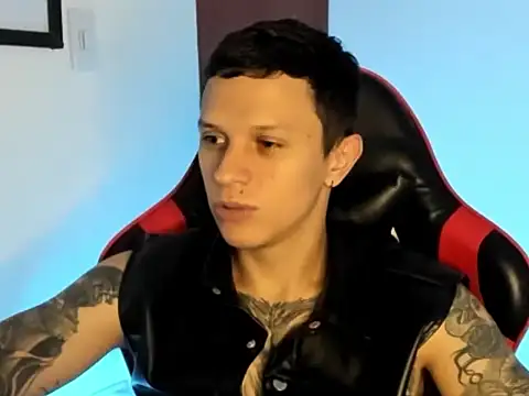 Snapshot of goodboy69l chatting on 2, 7, 2026 goodboy69l online show from 2, 7, 2026