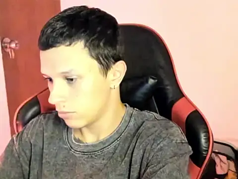 Snapshot of goodboy69l chatting on 28, 2, 2026 goodboy69l online show from 28, 2, 2026