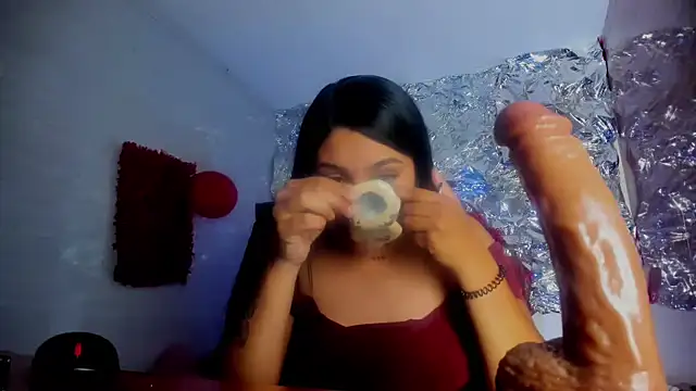 SarahStones online show from 13, 3, 2026