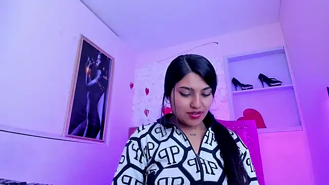 SarahStones online show from 16, 10, 2025