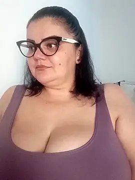 Madisonpalacio online show from 3, 10, 2025