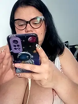 Madisonpalacio online show from 17, 11, 2025