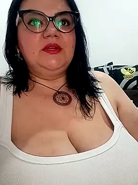 Madisonpalacio online show from 3, 11, 2025