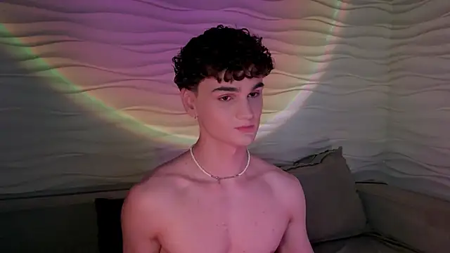 adam 21cm   online show from 13, 2, 2025