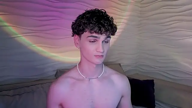 adam 21cm   online show from 9, 2, 2025