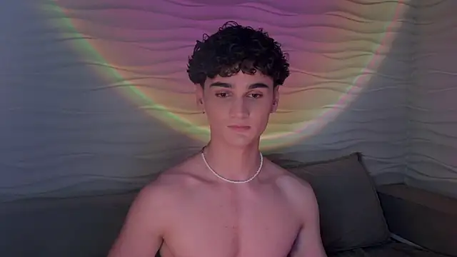 adam 21cm   online show from 19, 2, 2025