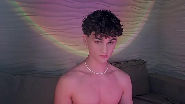 adam 21cm   online show from 16, 2, 2025