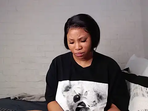 DrippinCaramelCutie online show from 31, 10, 2025