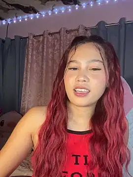 Snapshot of ursweet_babygirl chatting on 27, 6, 2026 ursweet babygirl online show from 27, 6, 2026